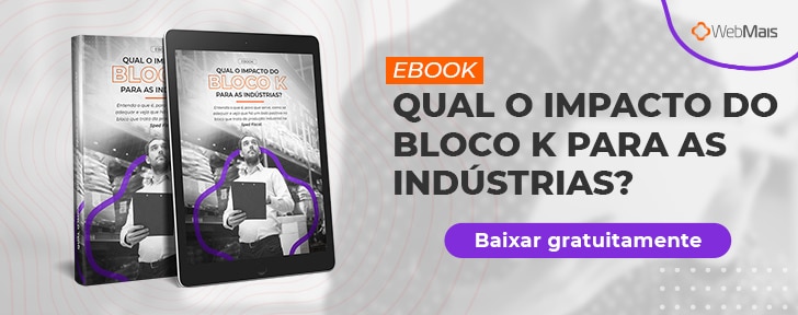 Um tablet e livro com a capa de um homem segurando uma prancheta com os escritos do lado: Ebook: Qual o impacto do bloco K para as indústrias?